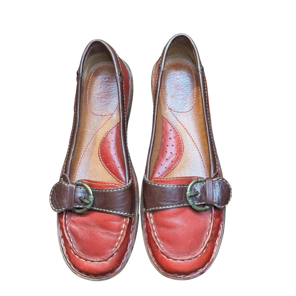 Born Shoes Womens Size 7 Red Brown Leather Loafer Flats Buckle Comfort W51770